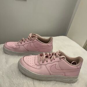 Nike Light Pink Sneakers